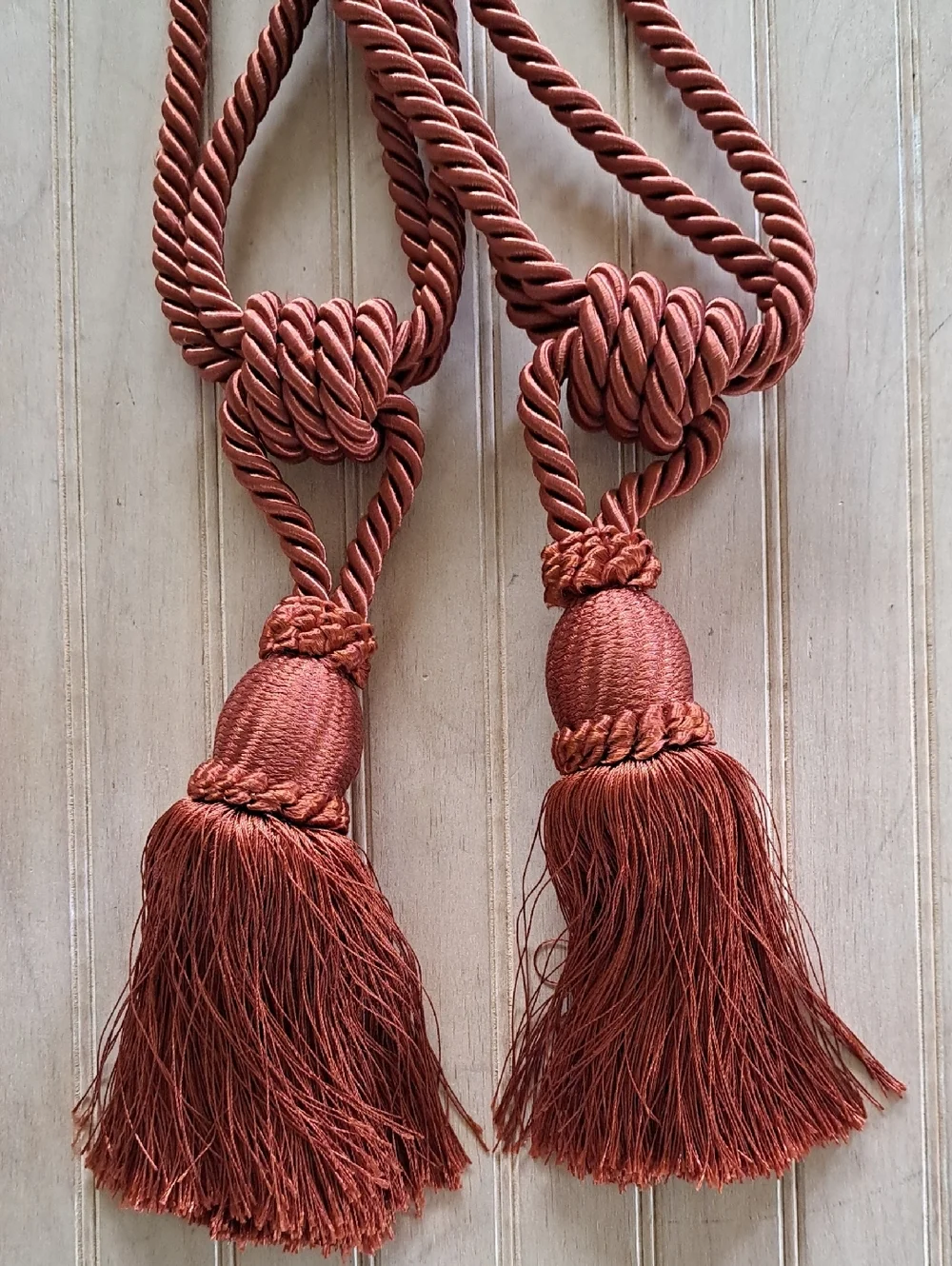 NEW Set of 2 Decorative Curtain Tiebacks Tassels Rust Burnt Orange Rope Boho